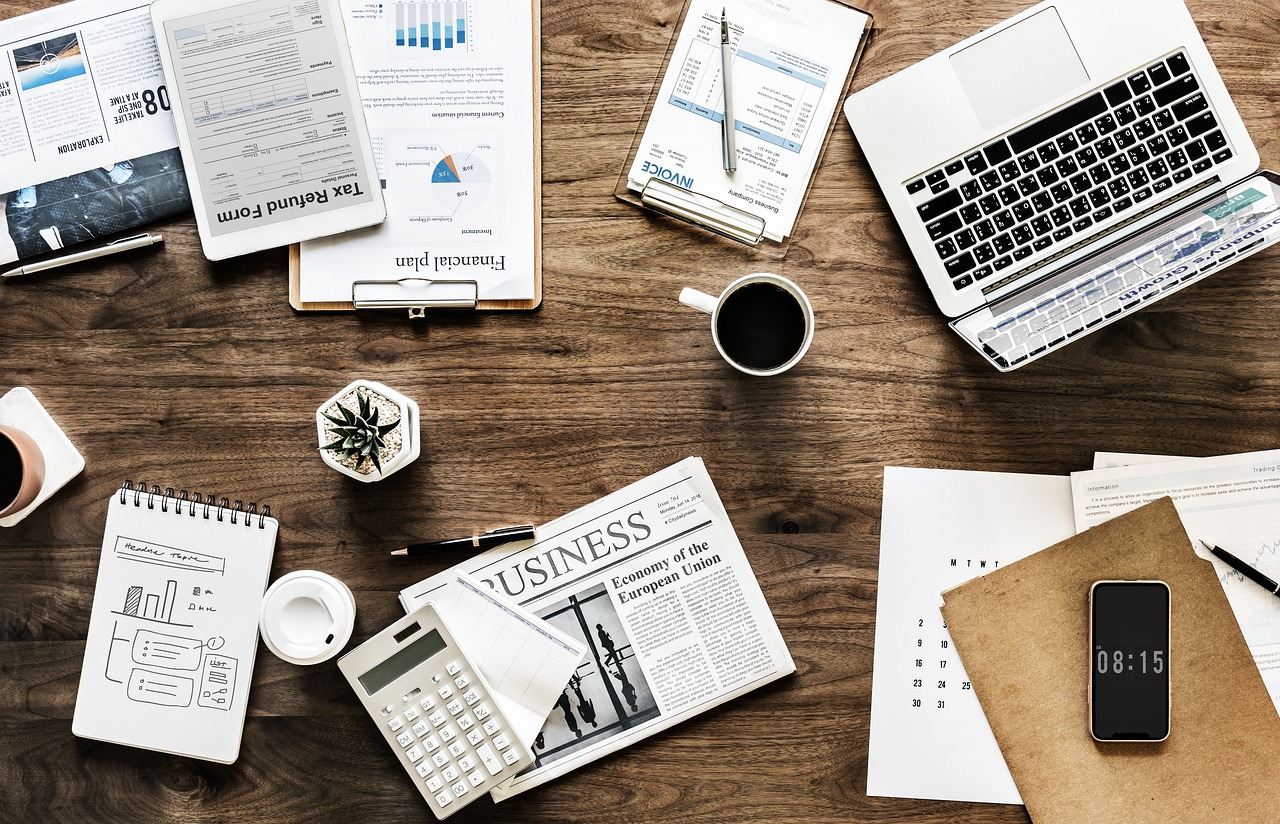 discover the essential components of a successful business plan, including market analysis, financial projections, and strategic goals. learn how to craft a compelling document that attracts investors and guides your entrepreneurial journey.