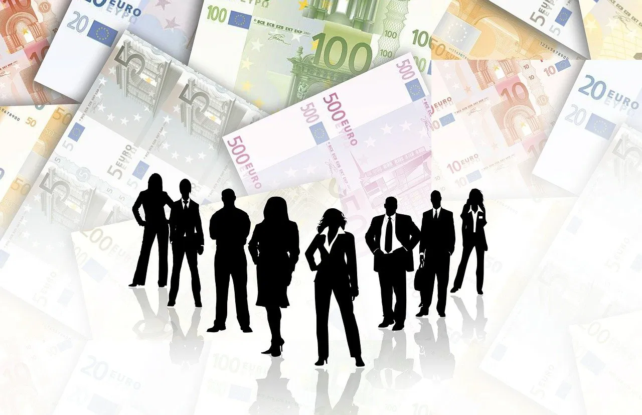 When Should I Consider Revenue-Based Financing Over Equity?